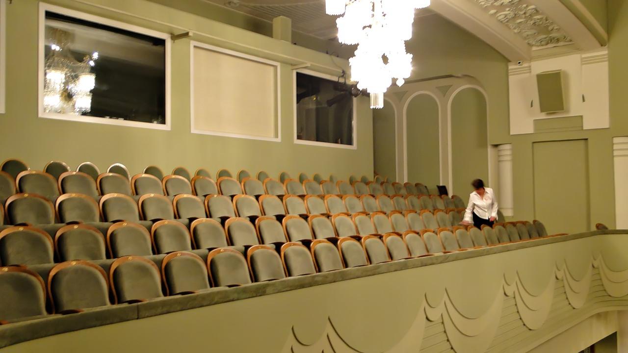 Акимова театр фото